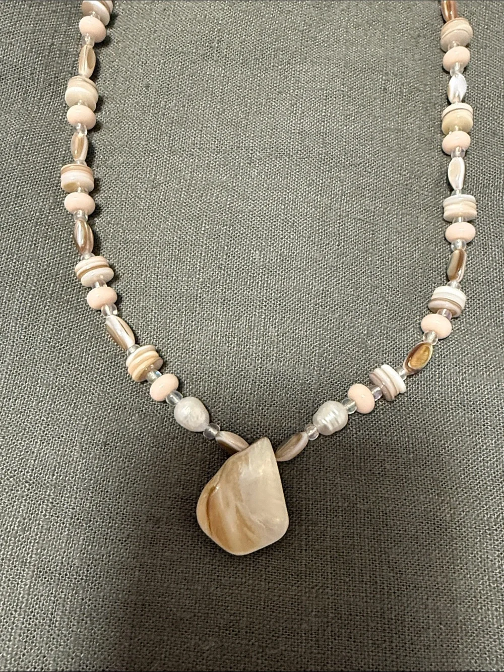 Handmade Pink Shell Bead Necklace with Pendant